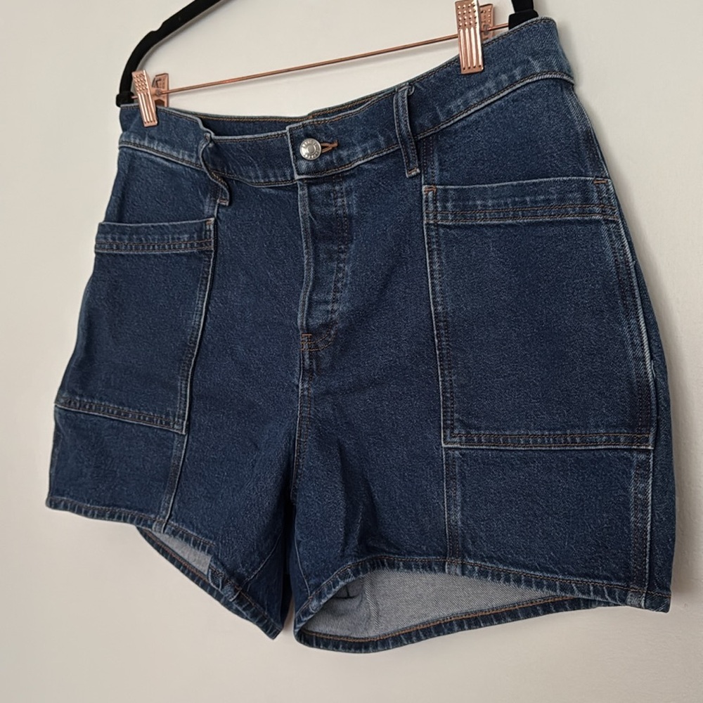 Express Mid Rise Strech Jean Shorts